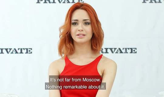 Red-haired beauty from Moscow is casting, surrendering the body to the producer