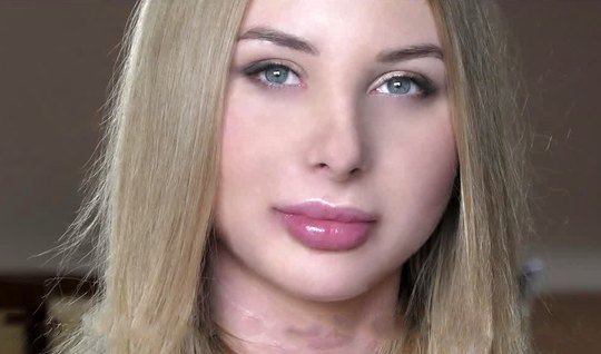 The Russian girl on casting couch gets a double penetration