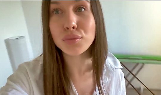 The girl opened her mouth to homemade Blowjob and sex on camera