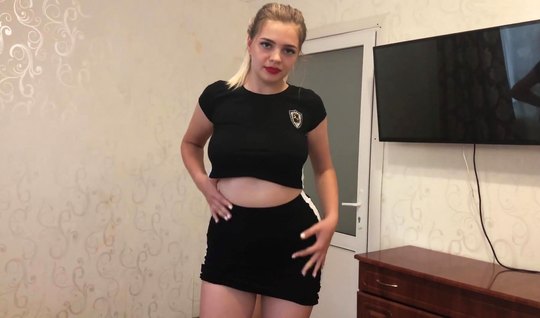 Russian homemade fucking in a comfortable environment leads to a bright orgasm